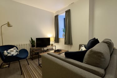 4 bed house, China Street, City Centre, Lancaster, LA11EX - Image 1