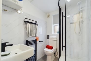 6 bed house, Ruskin Avenue, Rusholme, Manchester, M144DP - Image 8