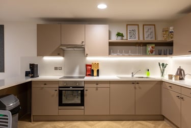 Classic Ensuite at Arcadian, 260 Huntingdon Street, City Centre, Nottingham, NG13NB - Image 8