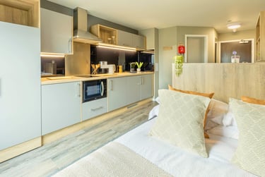 Silver Club Studio - Image 1