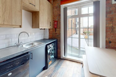 4 bed house, Braunstone Gate, City Centre, Leicester, LE35LG - Image 4