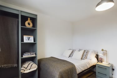 6 bed house, Clint Road West, Kensington, Liverpool, L75DB - Image 1