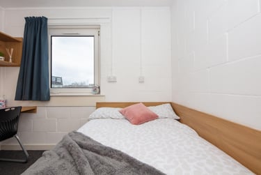 Ensuite - Silver at Linksfield House, 9-11 Linksfield Road, Pittodrie, Aberdeen, AB245RW - Image 6