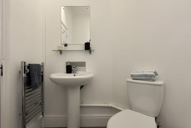 6 bed house, West Parade, West End, Lincoln, LN11LY - Image 8