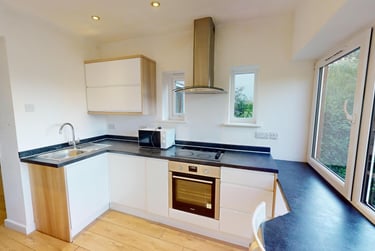 6 bed house, Mayorswell Close, Claypath, Durham, DH11JU - Image 2