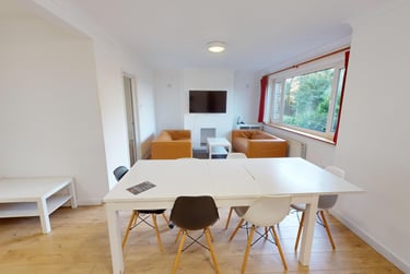 6 bed house, Mayorswell Close, Claypath, Durham, DH11JU - Image 7