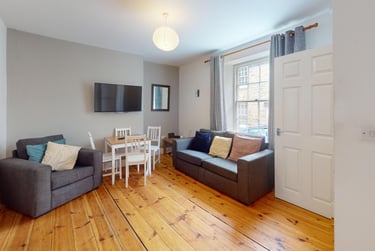 4 bed house, Neville Street, City Centre, Durham, DH14EY - Image 1