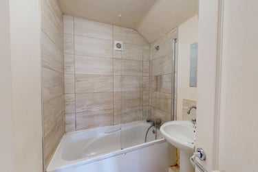 1 bed house, Ashby Road, City Centre, Loughborough, LE113AA - Image 7