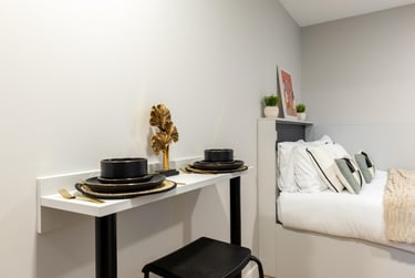 Premium Studio at Clyde Court, Jocelyn Square, City Centre, Glasgow, G15JY - Image 6