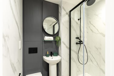 Premium Studio at Clyde Court, Jocelyn Square, City Centre, Glasgow, G15JY - Image 10