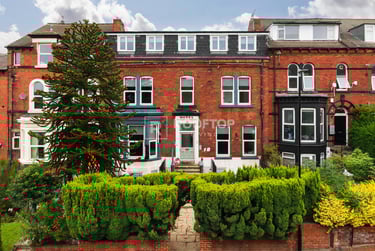 4 bed house, Kelso Road, Woodhouse, Leeds, LS29PR - Image 2