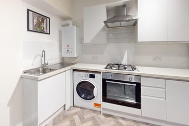 2 bed house, Wilmslow Road, Fallowfield, Manchester, M203NA - Image 4