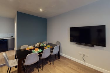 8 bed house, Gloucester Road, Cotham, Bristol, BS78AA - Image 4