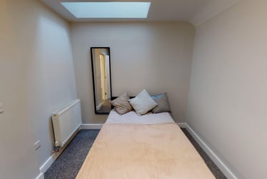 8 bed house, Gloucester Road, Cotham, Bristol, BS78AA - Image 13