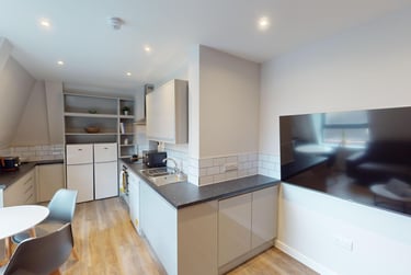 6 bed house, Fitzhardinge House, Cotham, Bristol, BS12EY - Image 2