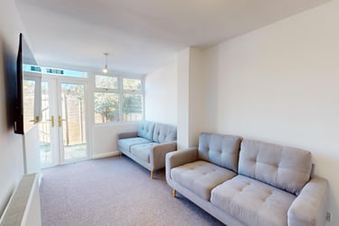 5 bed house, High Street, Twerton, Bath, BA21DB - Image 3