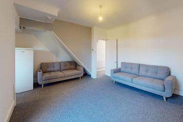 6 bed house, St Kildas Road, Twerton, Bath, BA23QJ - Image 1