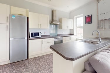 5 bed house, Newbridge Road, Twerton, Bath, BA13HF - Image 5