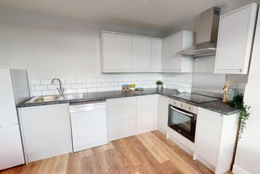 6 bed house, Whiteladies Road, Redland, Bristol, BS82PY - Image 2