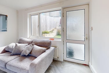 1 bed house, Priddy Close, Twerton, Bath, BA21BT - Image 1