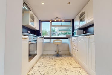 2 bed house, Dartmouth Avenue, Twerton, Bath, BA21AT - Image 1