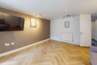 1 bed house, Herbert Road, Twerton, Bath, BA23PR - Image 1