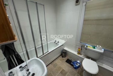 7 bed house, Norwood Terrace, Hyde Park, Leeds, LS61EA - Image 13