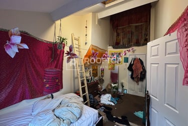 9 bed house, Moorland Avenue, Hyde Park, Leeds, LS61AP - Image 10