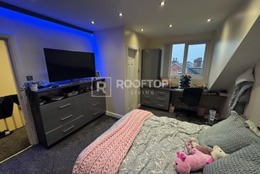 1 bed house, Victoria Road, Hyde Park, Leeds, LS61DU - Image 7