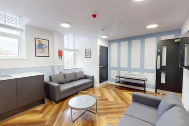 5 bed house, Thurloe Street, Victoria Park, Manchester, M145SG - Image 2