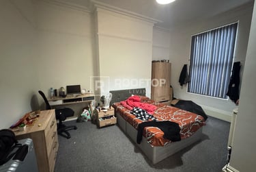 9 bed house, Hanover Square, Woodhouse, Leeds, LS31BQ - Image 6