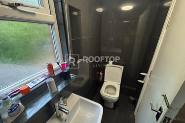 6 bed house, Victoria Road, Hyde Park, Leeds, LS61DR - Image 12