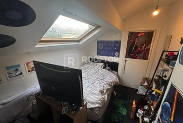 6 bed house, Victoria Road, Hyde Park, Leeds, LS61DR - Image 11