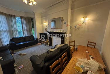 8 bed house, Belle Vue Road, Hyde Park, Leeds, LS31HF - Image 5