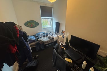 9 bed house, Belle Vue Road, Hyde Park, Leeds, LS31HG - Image 10