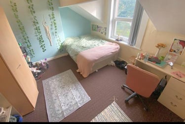 6 bed house, Regent Park Avenue, Rampart Road, Leeds, LS62AU - Image 1