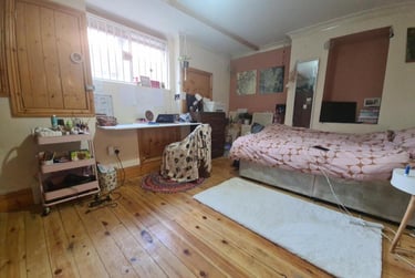 4 bed house, St. Johns Avenue, Hyde Park, Leeds, LS61AW - Image 9