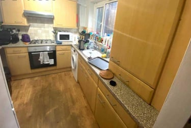 4 bed house, Hyde Park Close, Hyde Park, Leeds, LS61SF - Image 1