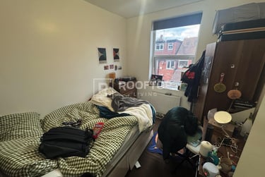 7 bed house, Chestnut Avenue, Hyde Park, Leeds, LS61BA - Image 6