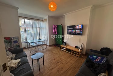 6 bed house, Ebberston Terrace, Hyde Park, Leeds, LS61AU - Image 15