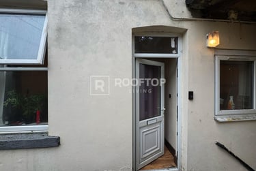 2 bed house, Moorland Avenue, Hyde Park, Leeds, LS61AP - Image 8