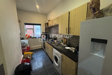 7 bed house, Cardigan Road, Burley, Leeds, LS61EB - Image 8
