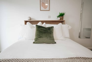 Deluxe Platinum En Suite (High Floors) at Bailey Fields, Rockingham Street, City Centre, Sheffield, S14LZ - Image 3