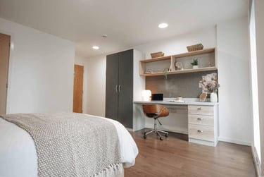 Platinum En Suite (High Floors) - Image 3