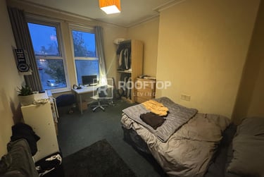 9 bed house, Belle Vue Road, Hyde Park, Leeds, LS31HG - Image 9