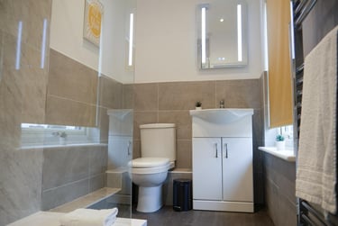 8 bed house, Chichester Street, City Centre, Chester, CH14AD - Image 3