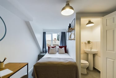 9 bed house, Great Western Street, Rusholme, Manchester, M144DR - Image 4