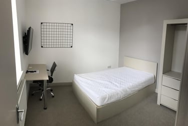 6 bed house, Rectory Place, City Centre, Loughborough, LE111UW - Image 11