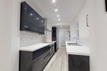 5 bed house, Caldwell Street, City Centre, Loughborough, LE113BB - Image 3