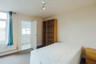 6 bed house, Carholme Road, West End, Lincoln, LN11ST - Image 12